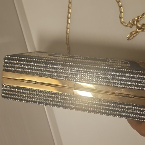 Insanely cool rhinestone covered box clutch “80s Rock” - Picture 8 of 11
